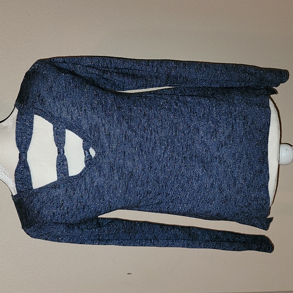 Sweaters - Picture 4 of 16